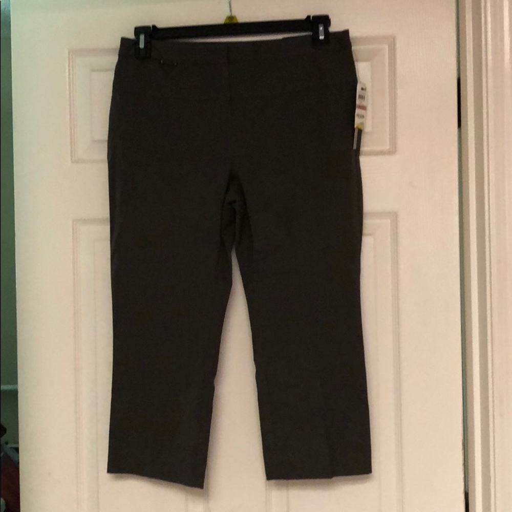 Alfani Balck/Charcoal Dress Capris. 12P